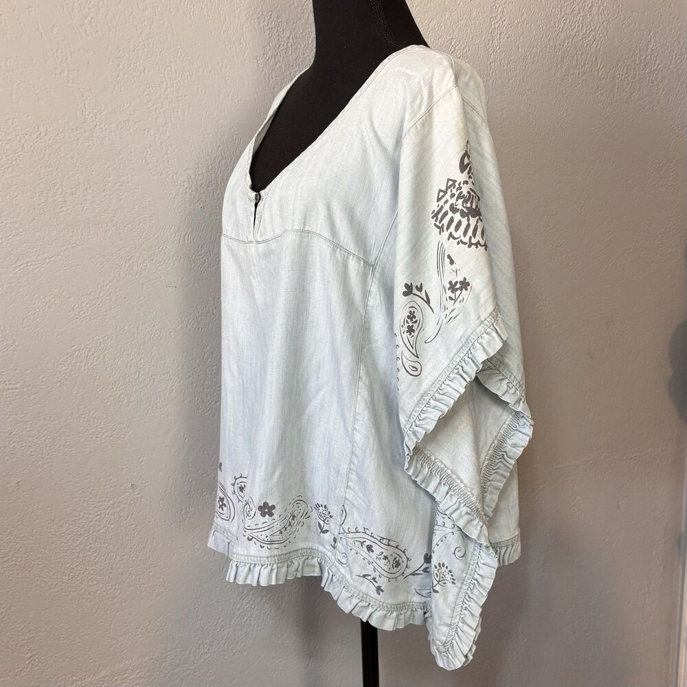 Ariat Eden Poncho Top Blue Chambray Coastal Cowgirl Women’s Size L - Picture 4 of 9